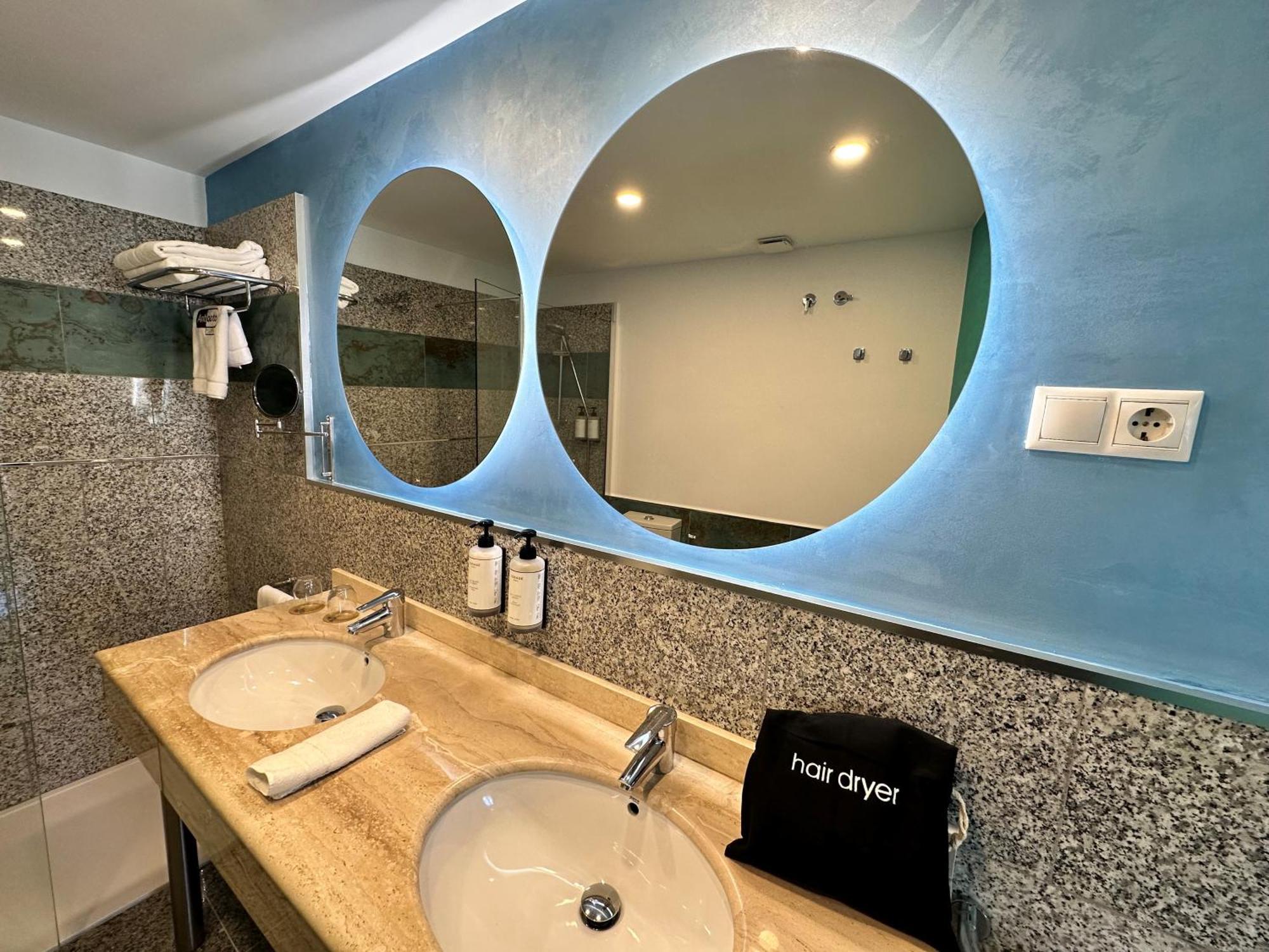 Antidoto Rooms Zocodover Check-In On Line Toledo Luaran gambar